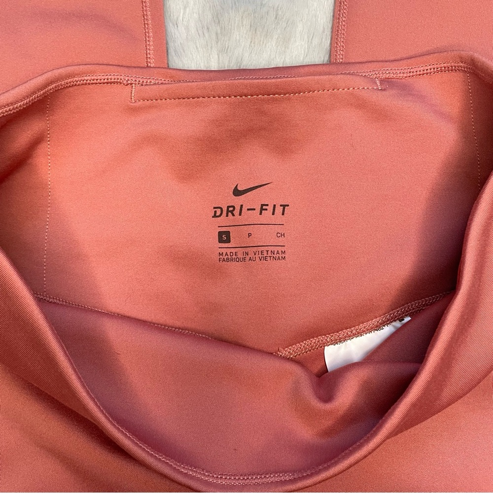 Nike Crop Leggings Mauve Small - Picture 2 of 6